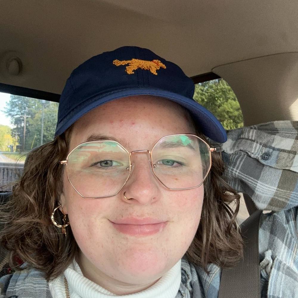 Meet your Posher, April